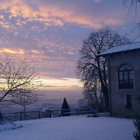 Bed and Breakfast Casa Branzele à Trezzo Tinella Extérieur photo